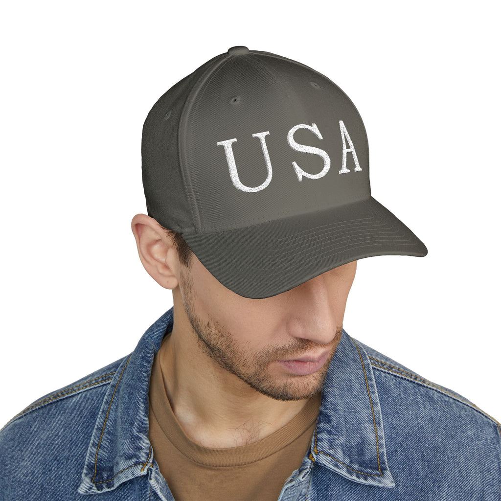USA Embroidered Cap — Classic Patriotic Baseball Hat