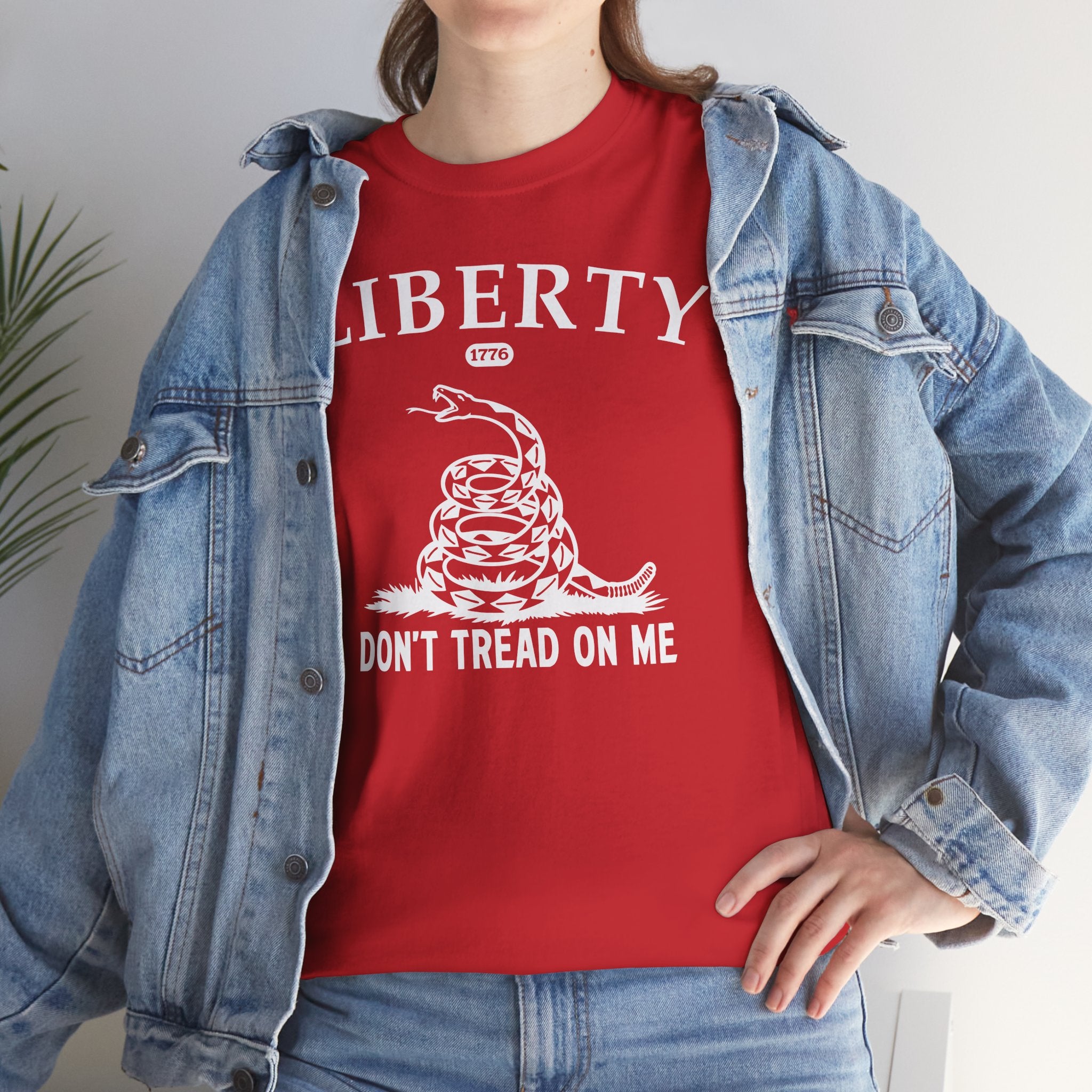Liberty "Don't Tread on Me" Heavy Tee — Patriotic USA Anniversary T-Shirt