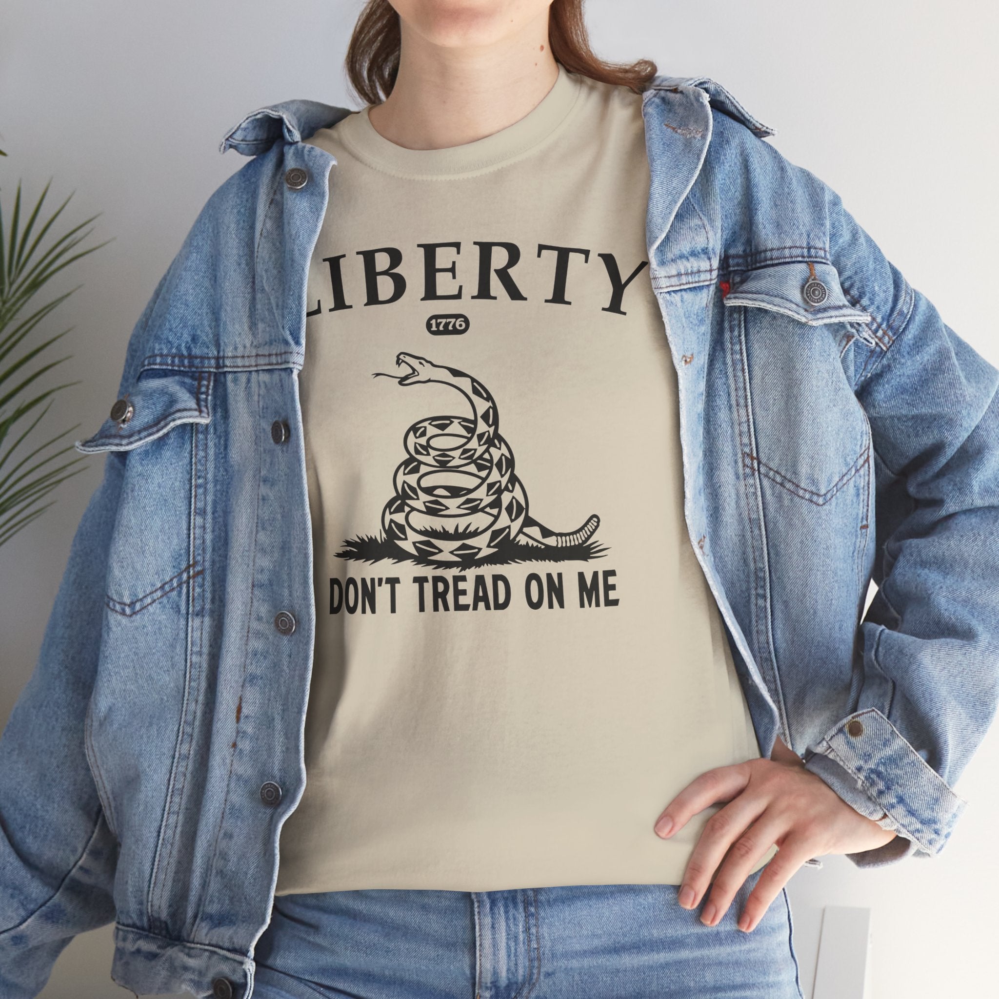 Liberty "Don't Tread on Me" Heavy Tee — Patriotic USA Anniversary T-Shirt